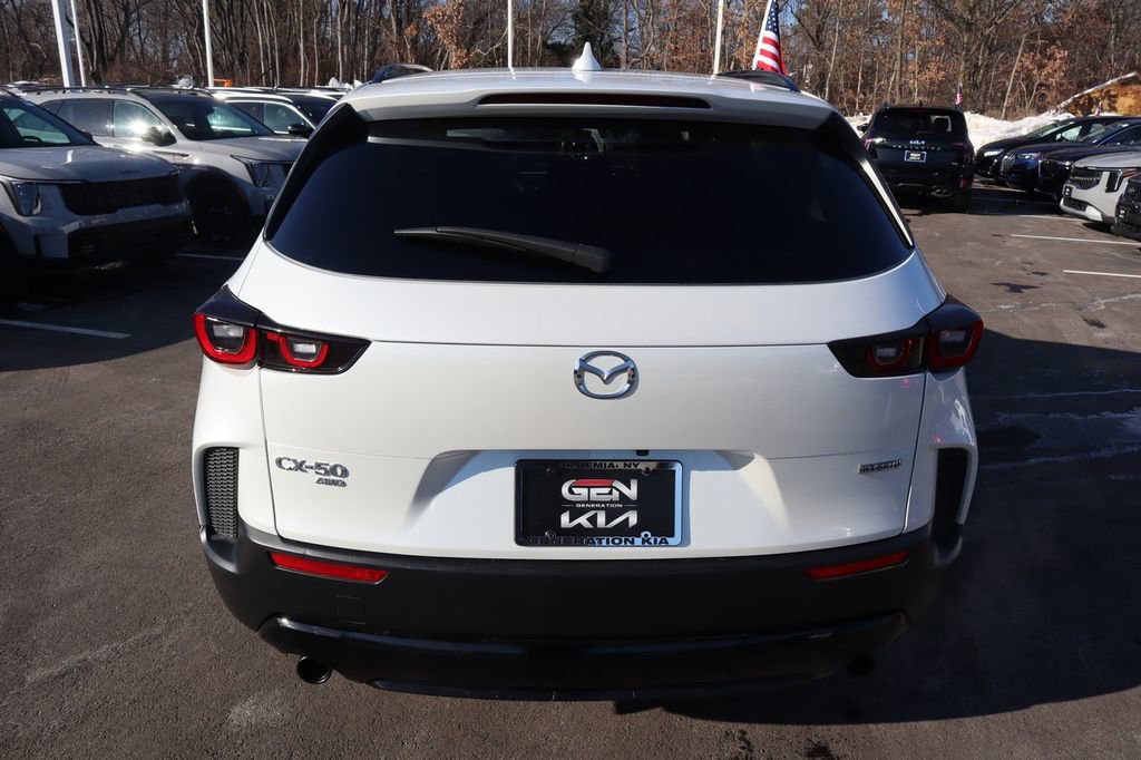Used 2025 MAZDA CX-50 AWD 2.5 Hybrid w/ Premium Pkg image 5