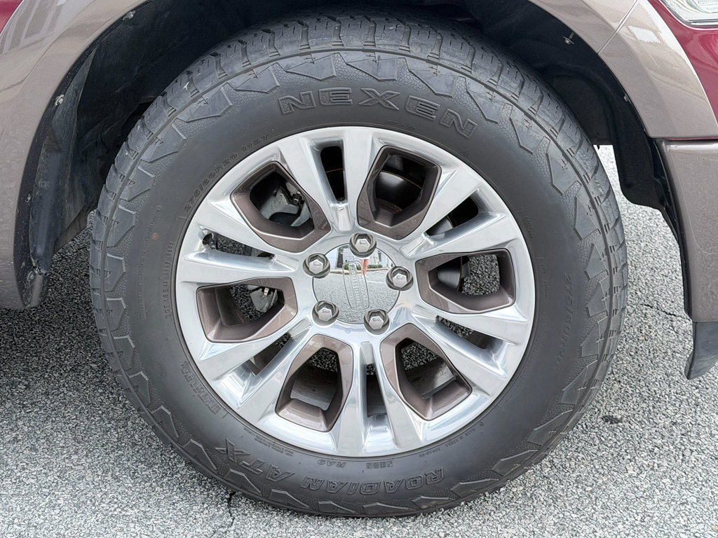 Used 2018 RAM 1500 Laramie Longhorn RWD image 33
