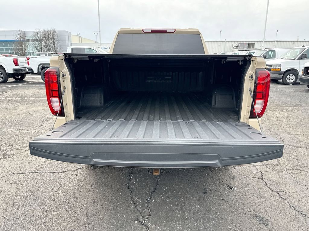 Used 2023 GMC Sierra 1500 Elevation image 24