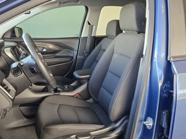 Used 2024 GMC Terrain SLE image 13