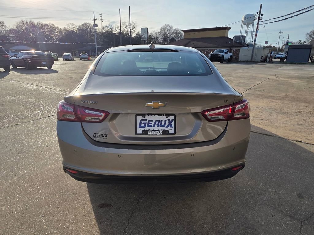 Used 2024 Chevrolet Malibu LT image 5