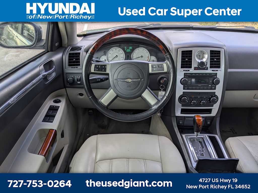 Used 2007 Chrysler 300 C RWD image 15