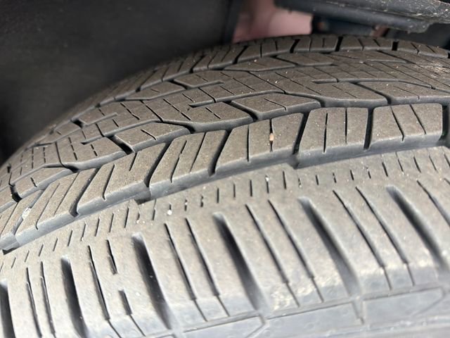 Used 2024 GMC Acadia Denali w/ Super Cruise Package image 32