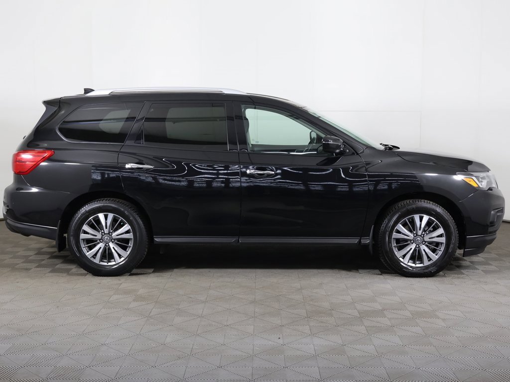 Used 2020 Nissan Pathfinder S image 15