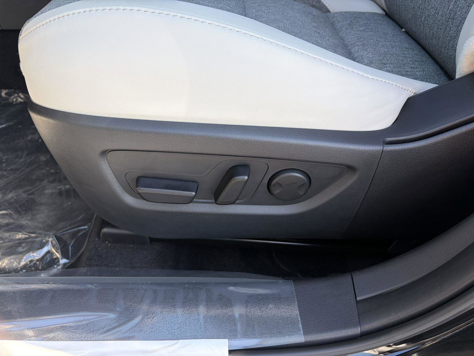 New 2026 MAZDA CX-30 Aire Edition image 21