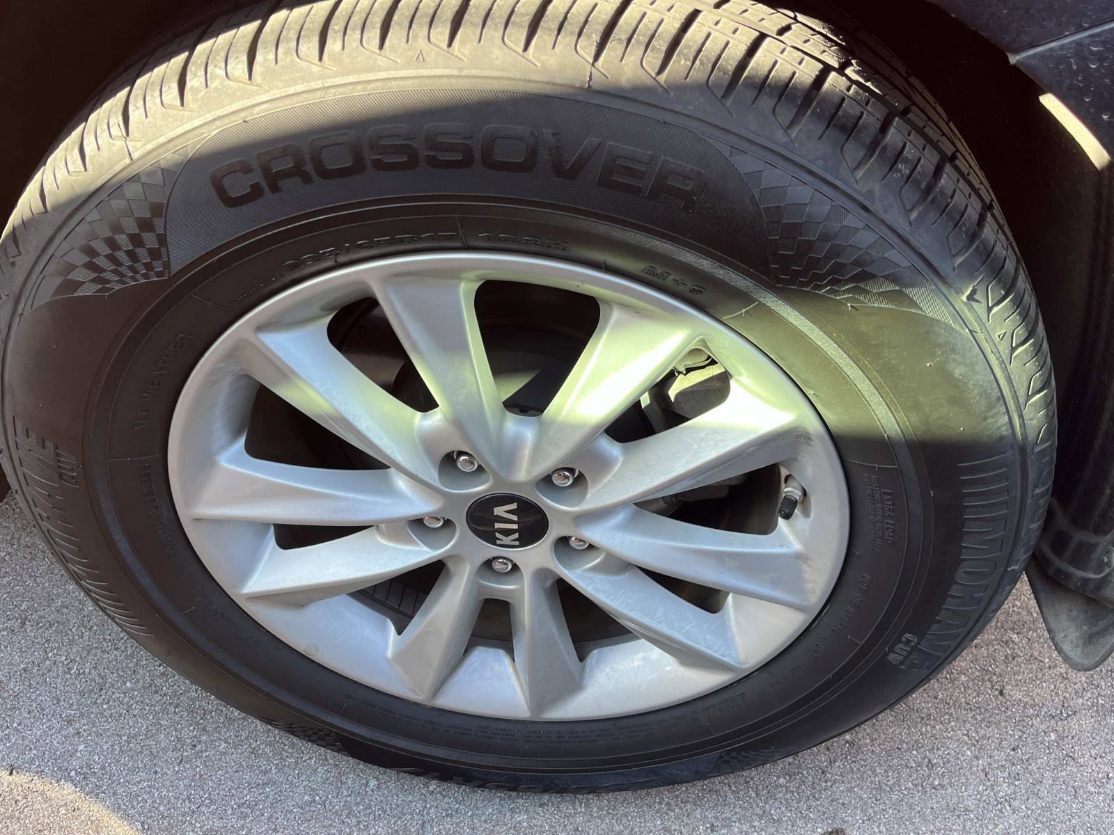 Used 2020 Kia Sorento LX w/ LX I4 Convenience Package image 8