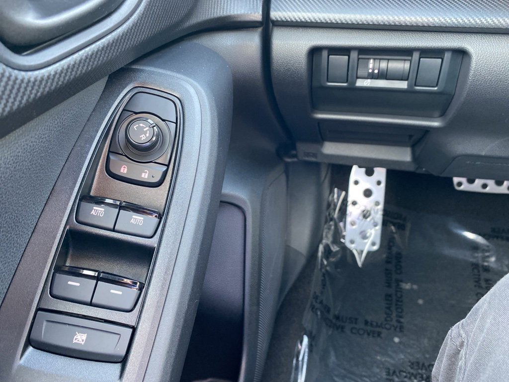 Certified 2025 Subaru Crosstrek 2.5i Sport w/ Crosstrek Mirror Package image 12