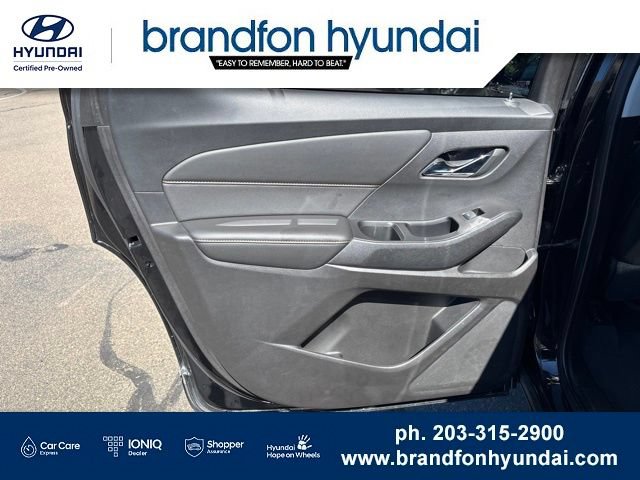 Used 2019 Chevrolet Traverse Premier AWD/4WD image 10
