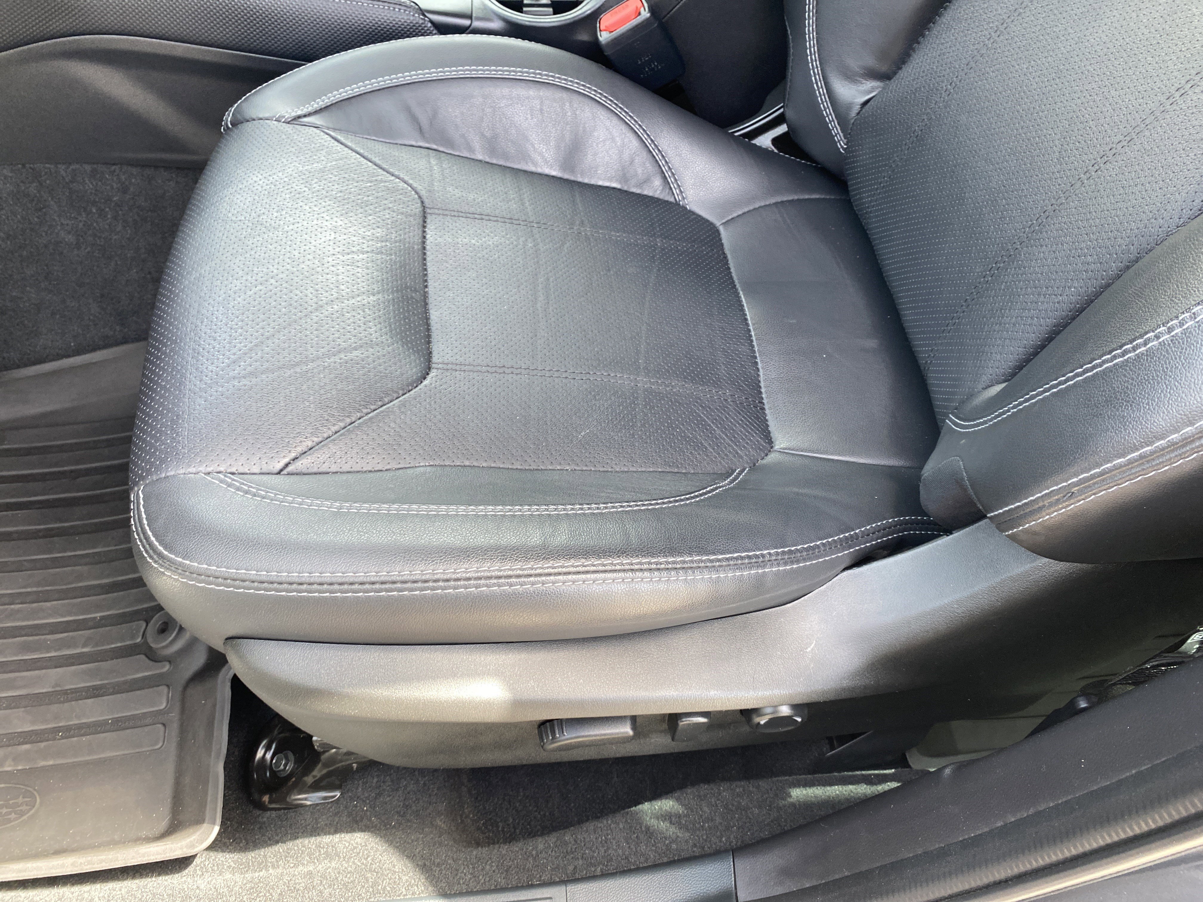 Certified 2023 Subaru Forester Limited AWD/4WD image 15
