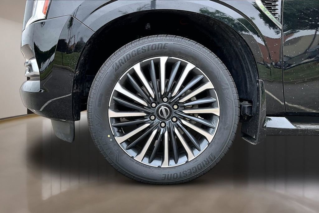 Used 2025 Nissan Armada Platinum Reserve AWD/4WD image 8