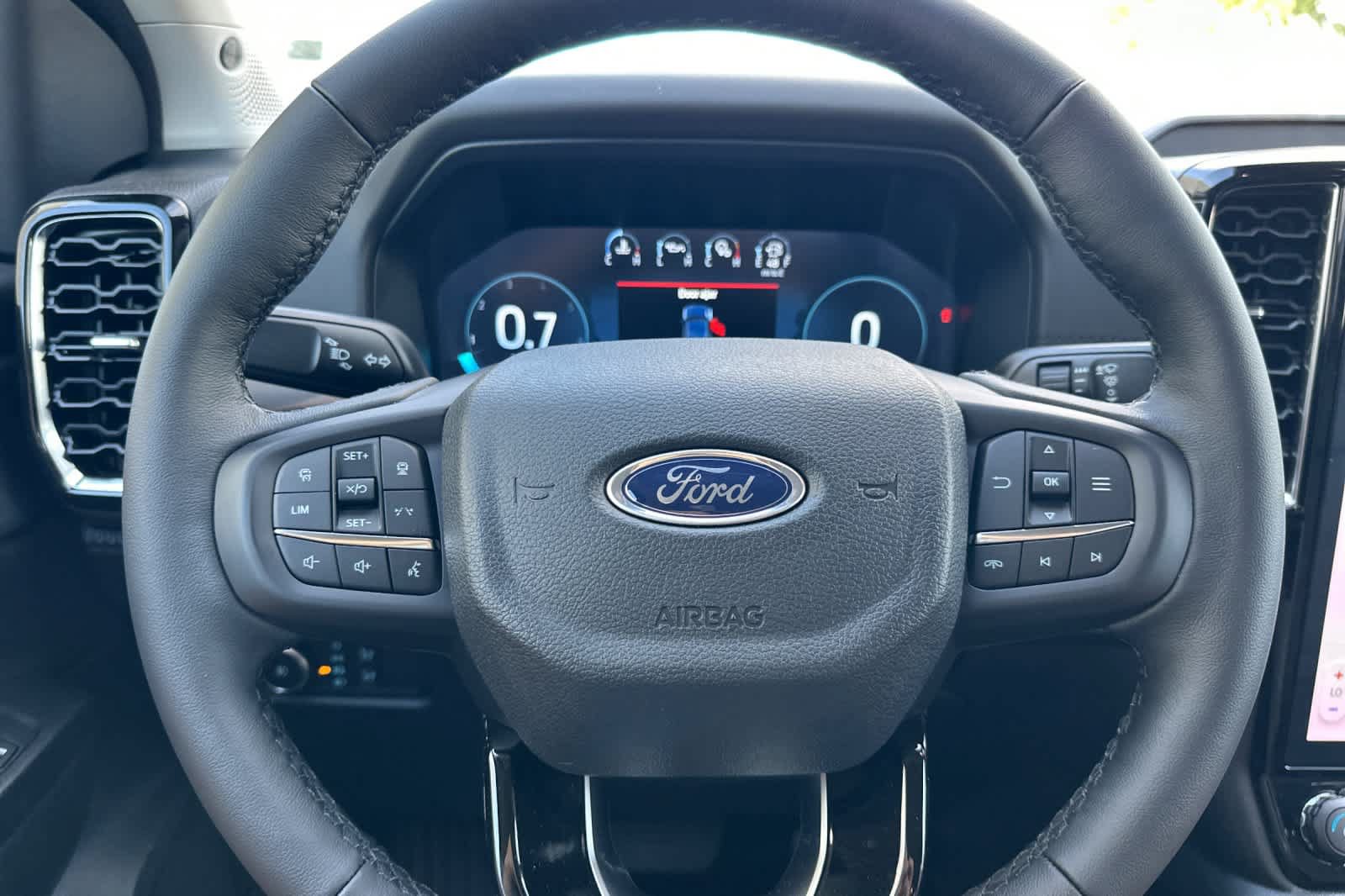 New 2026 Ford Ranger Lariat w/ FX4 Off-Road Package AWD/4WD image 24