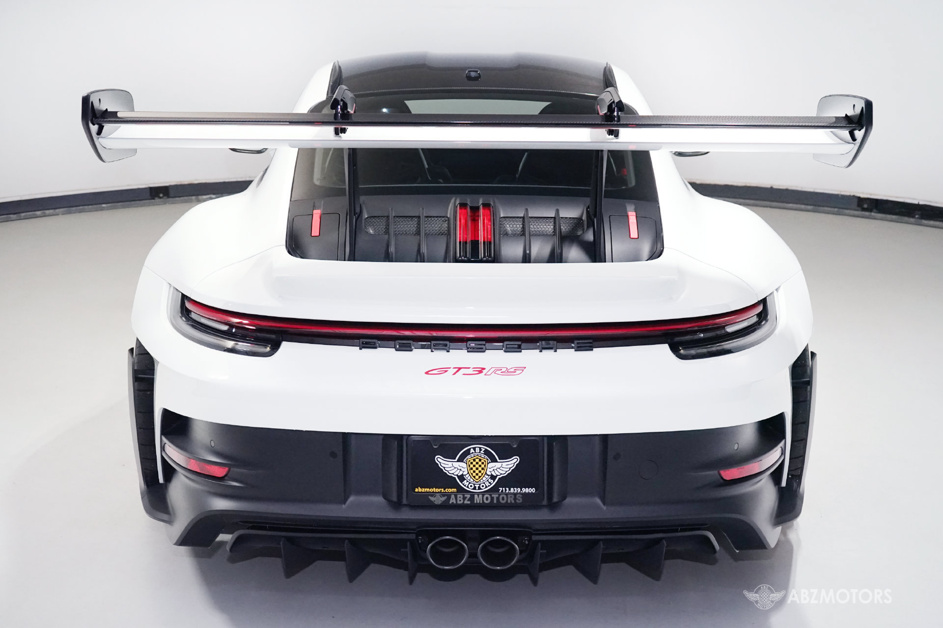 Used 2023 Porsche 911 GT3 RS RWD image 8