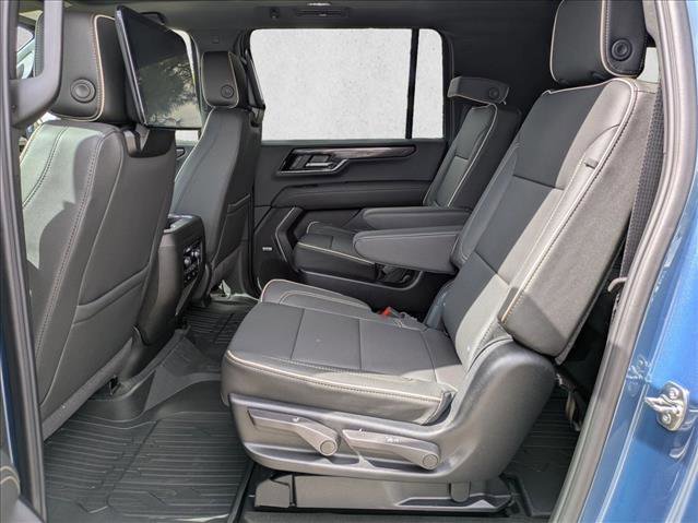 New 2026 GMC Yukon XL Elevation image 17
