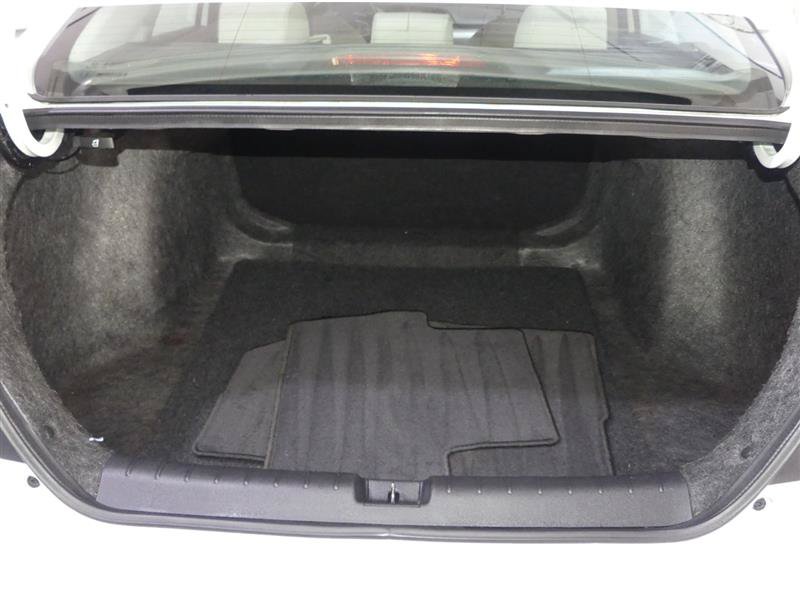Used 2019 Honda Civic LX image 9
