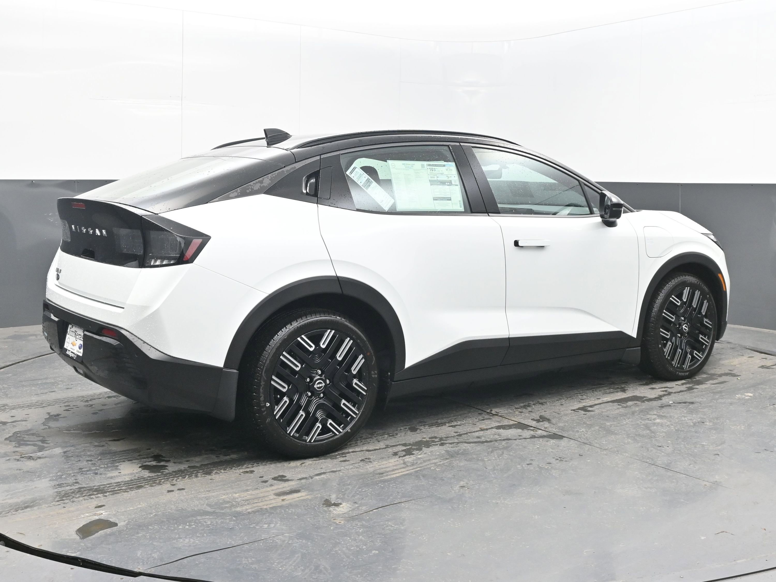 New 2026 Nissan Leaf Platinum+ image 7