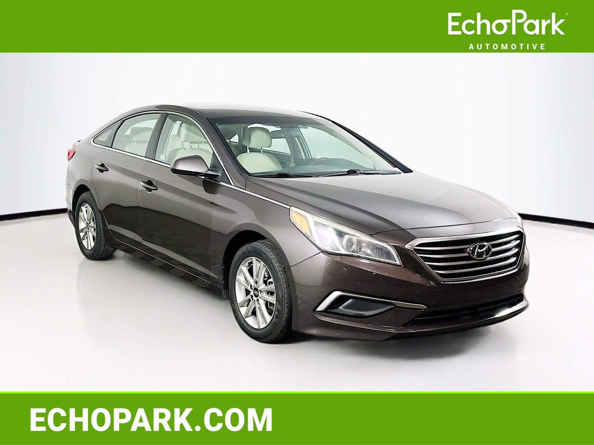 Used 2017 Hyundai Sonata SE FWD image 1