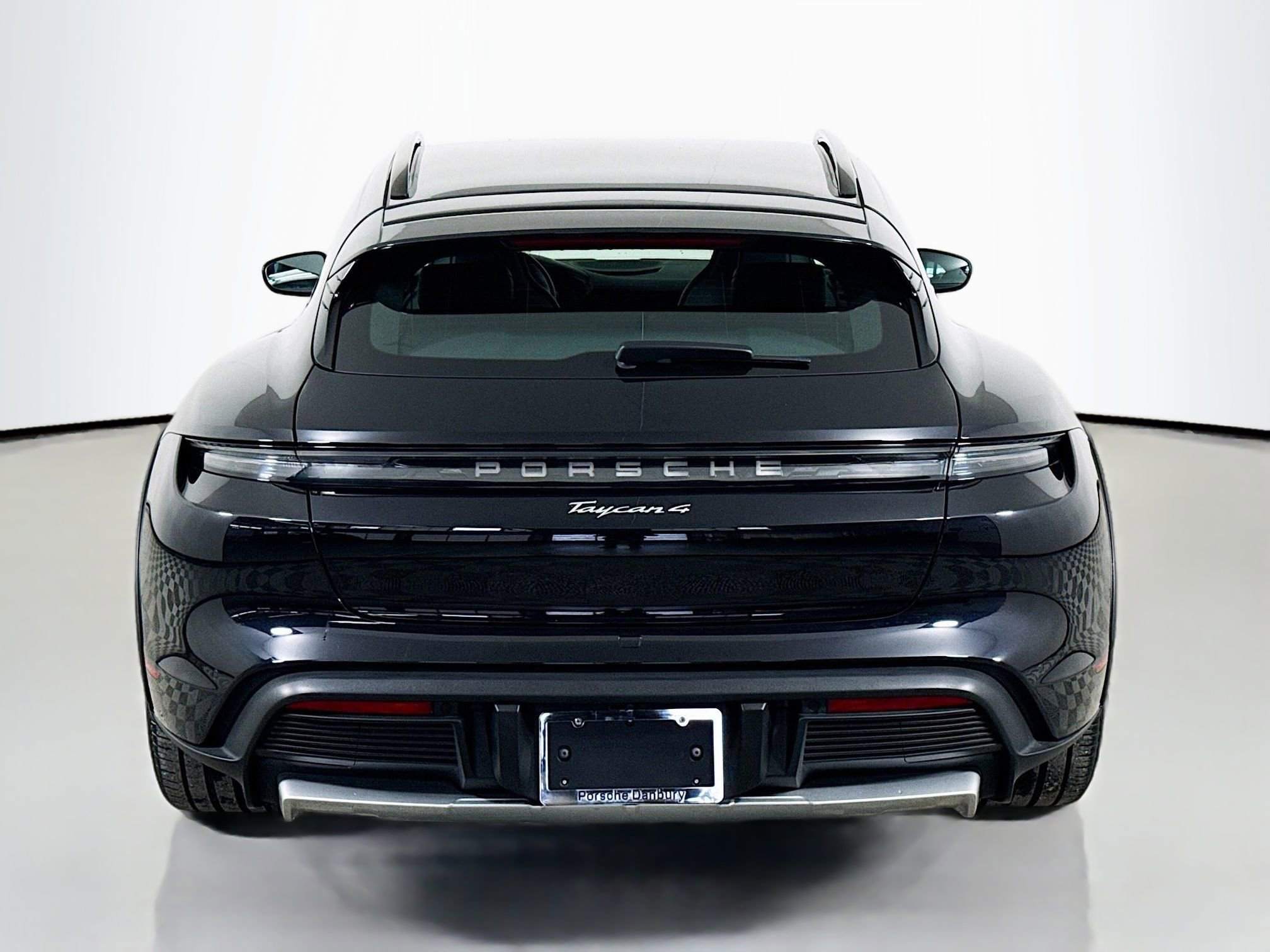 Certified 2024 Porsche Taycan 4 Cross Turismo image 10