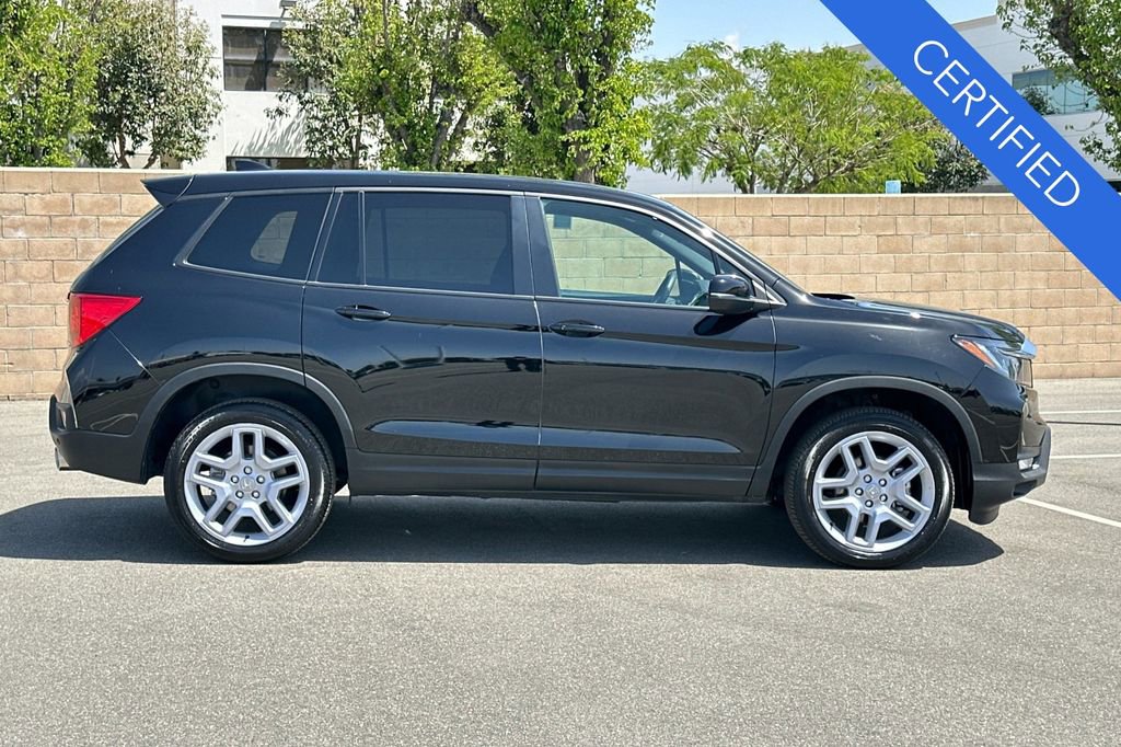 Certified 2025 Honda Passport EX-L image 3