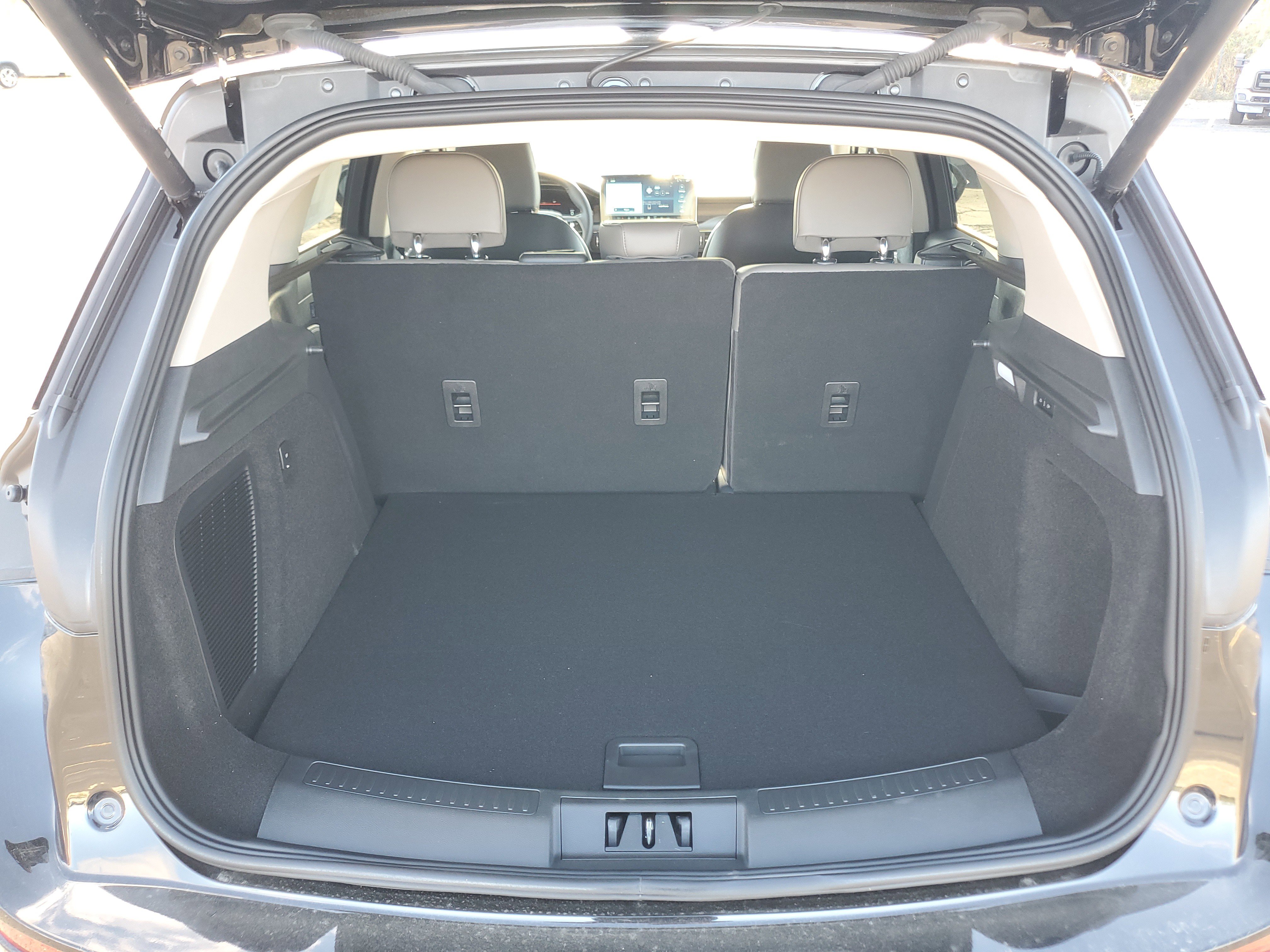 New 2025 Lincoln Corsair Reserve image 29