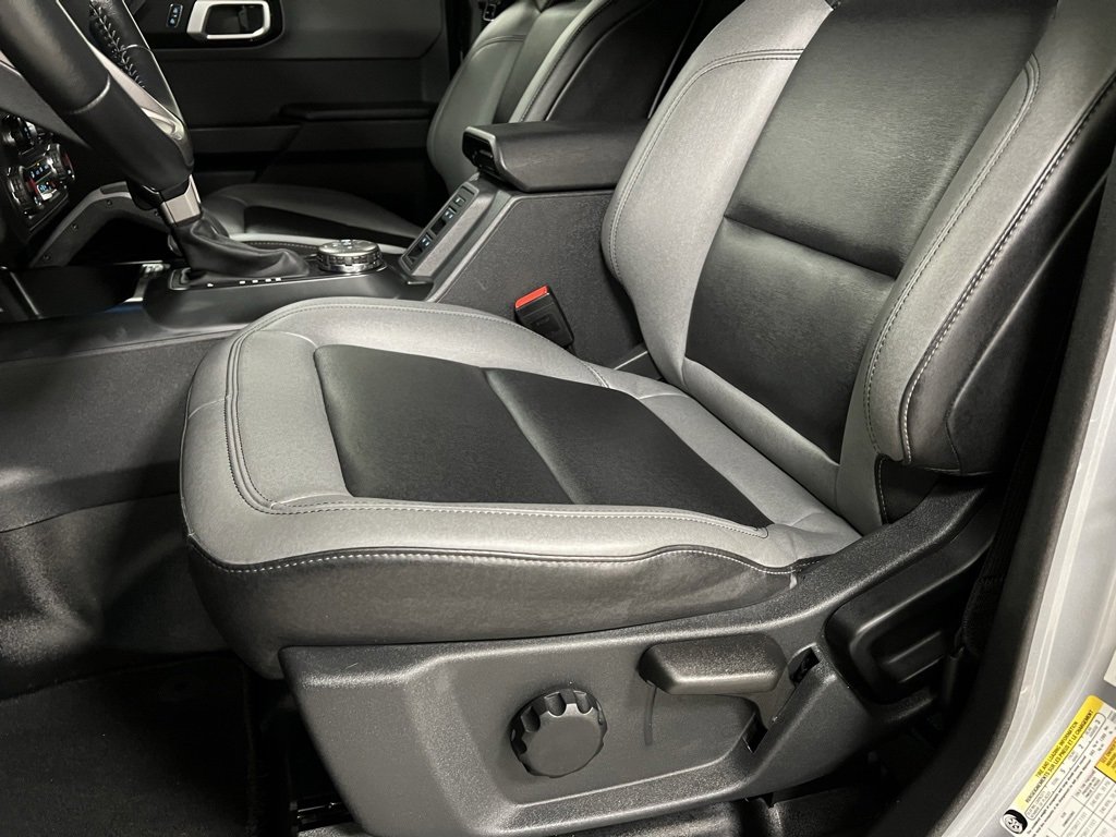 Used 2024 Ford Bronco Big Bend image 24