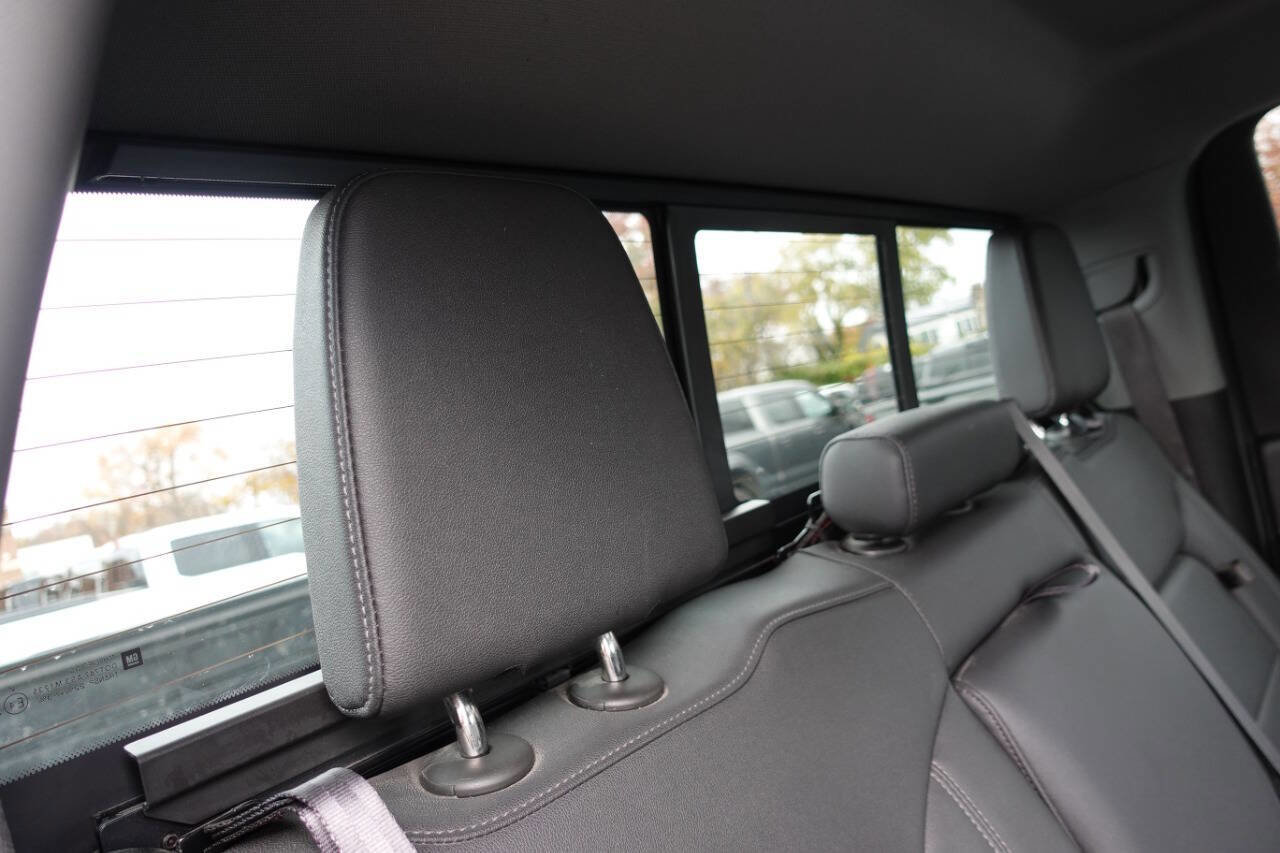 Used 2024 Chevrolet Silverado 2500 LT w/ All Star Edition image 35