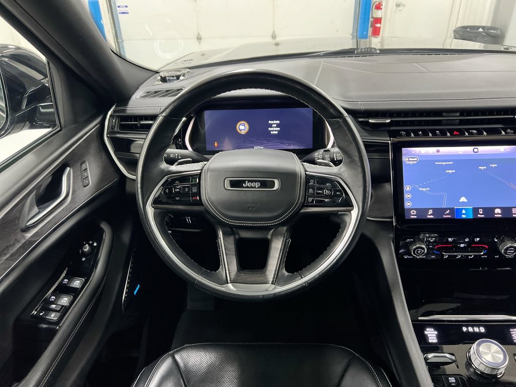Used 2022 Jeep Grand Cherokee L Overland AWD/4WD image 11