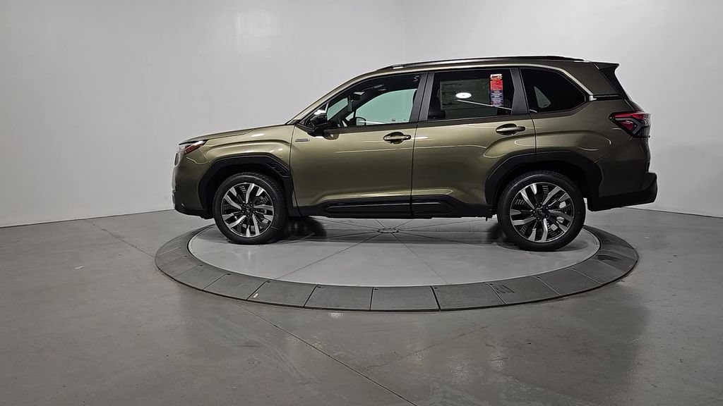 New 2026 Subaru Forester Touring AWD/4WD image 2