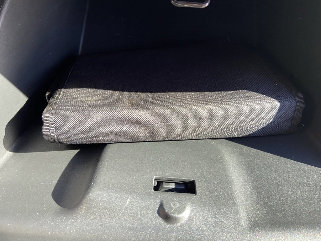 Used 2024 Nissan Versa S w/ Trunk Package image 26