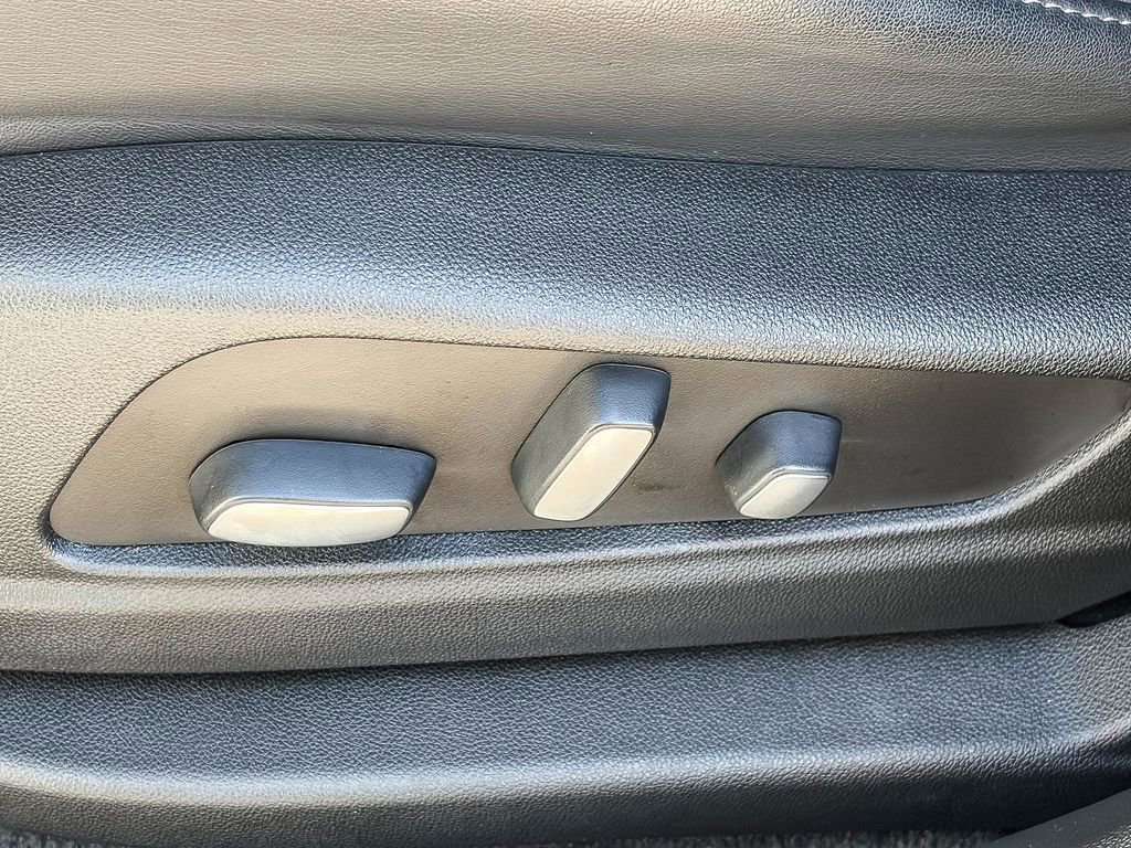 Used 2022 Cadillac XT6 Sport w/ Technology Package image 49