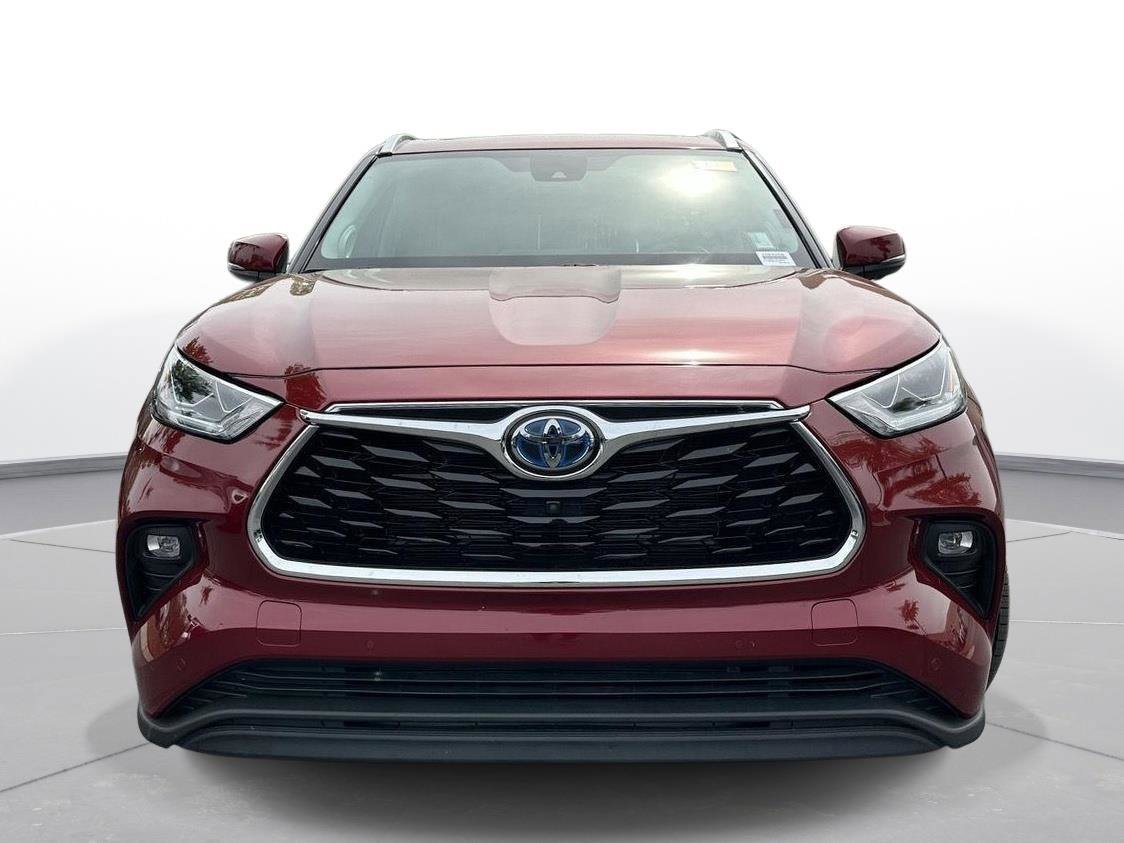 Used 2023 Toyota Highlander Limited video 3