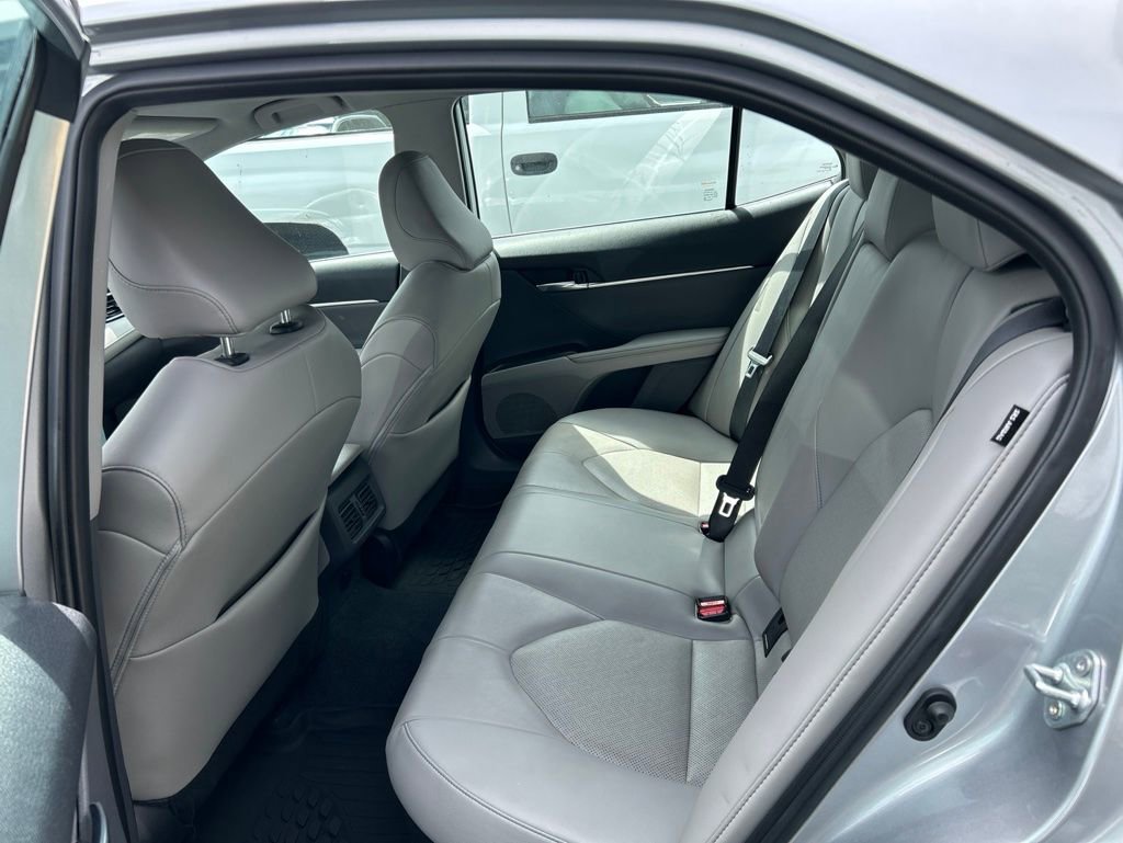 Used 2023 Toyota Camry XLE FWD image 8