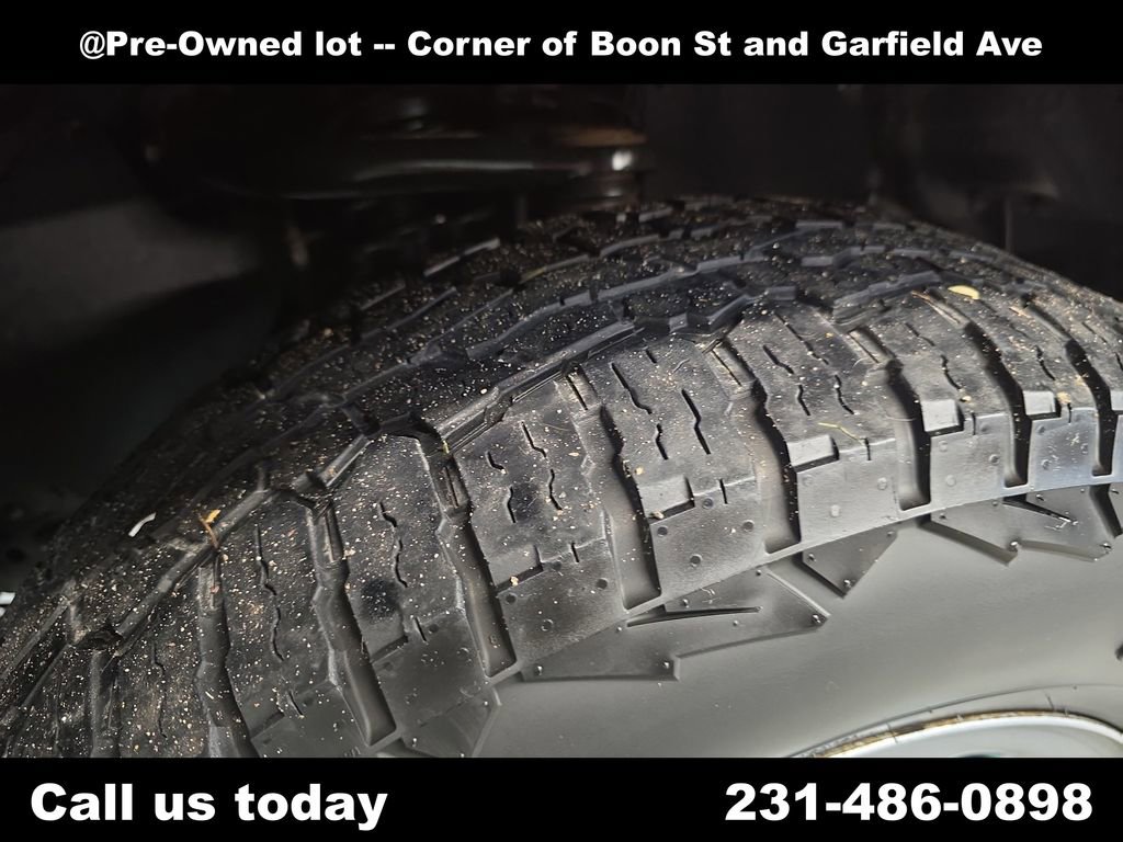 Used 2021 Toyota Tundra SR AWD/4WD image 12