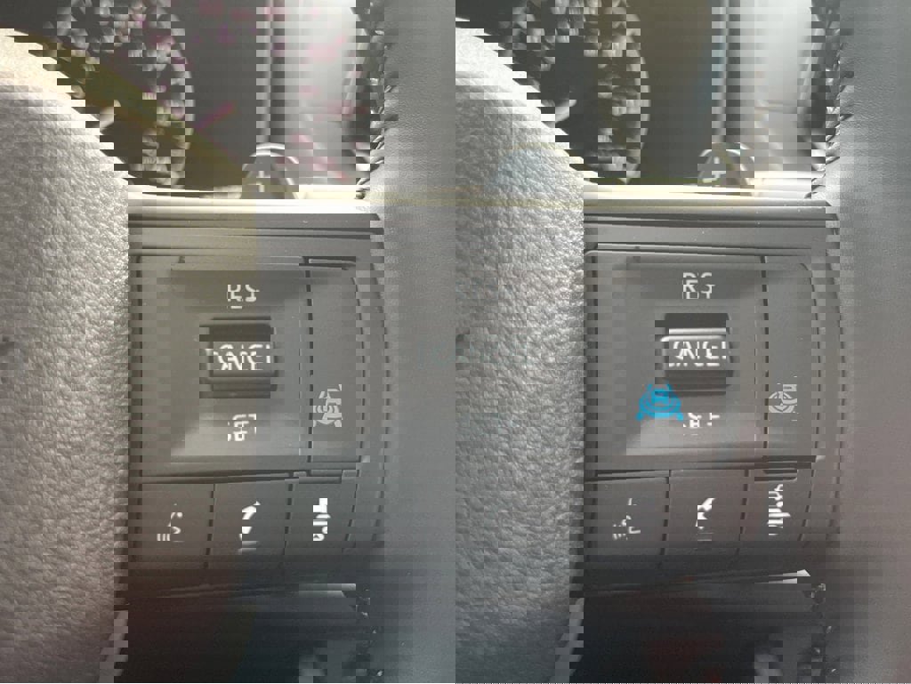 New 2025 Nissan Rogue SV image 19