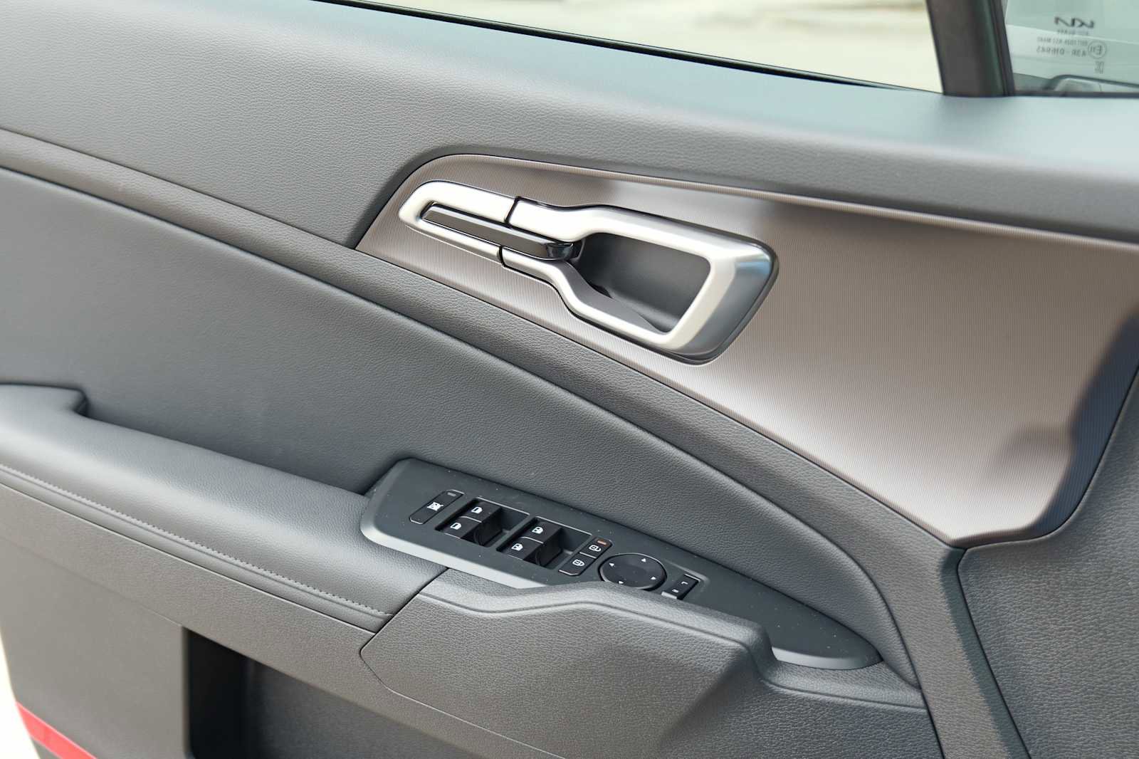 Certified 2026 Kia Sportage EX image 21