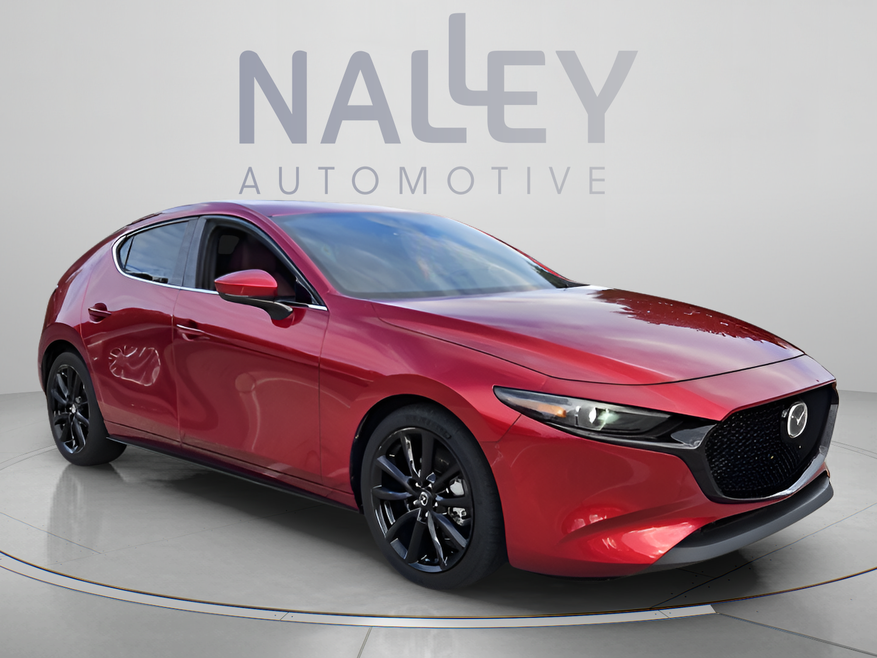 Used 2020 MAZDA MAZDA3 Hatchback w/ Premium Package FWD image 7