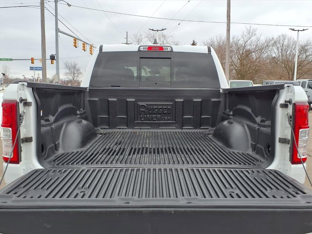 Used 2021 RAM 1500 Big Horn image 10