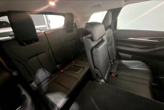 Used 2023 INFINITI QX60 Luxe image 26