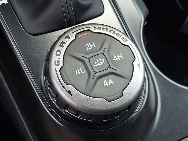 Used 2024 Ford Bronco Wildtrak AWD/4WD image 28