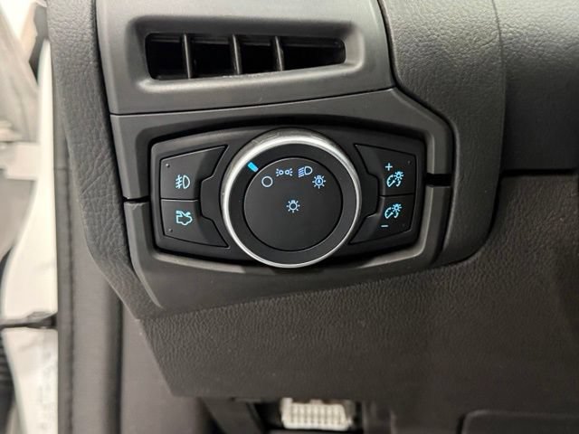 Used 2016 Ford Focus Titanium FWD image 15