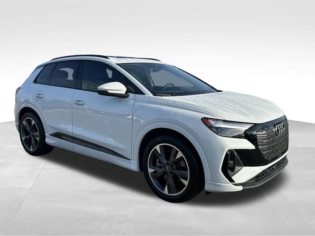 Used 2024 Audi Q4 e-tron Premium w/ Convenience Package image 8