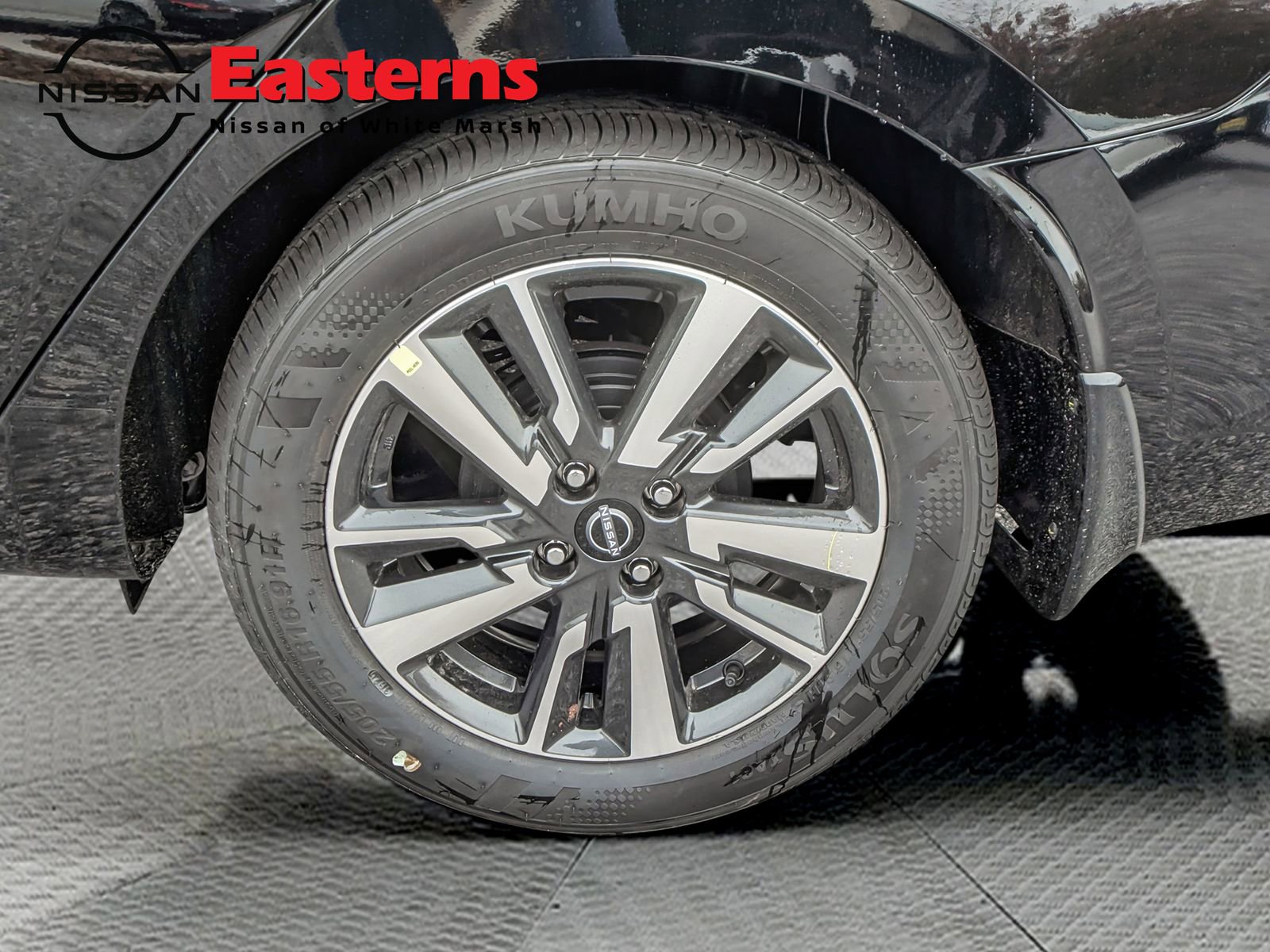 New 2025 Nissan Versa SV w/ Trunk Package image 26