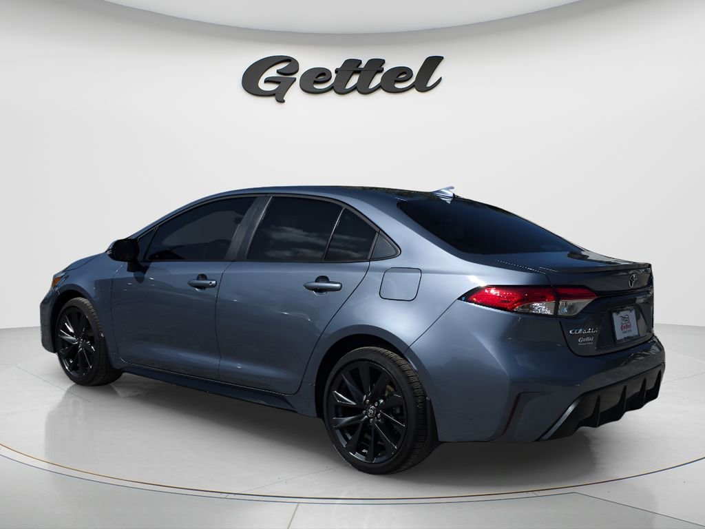 Used 2025 Toyota Corolla SE image 6