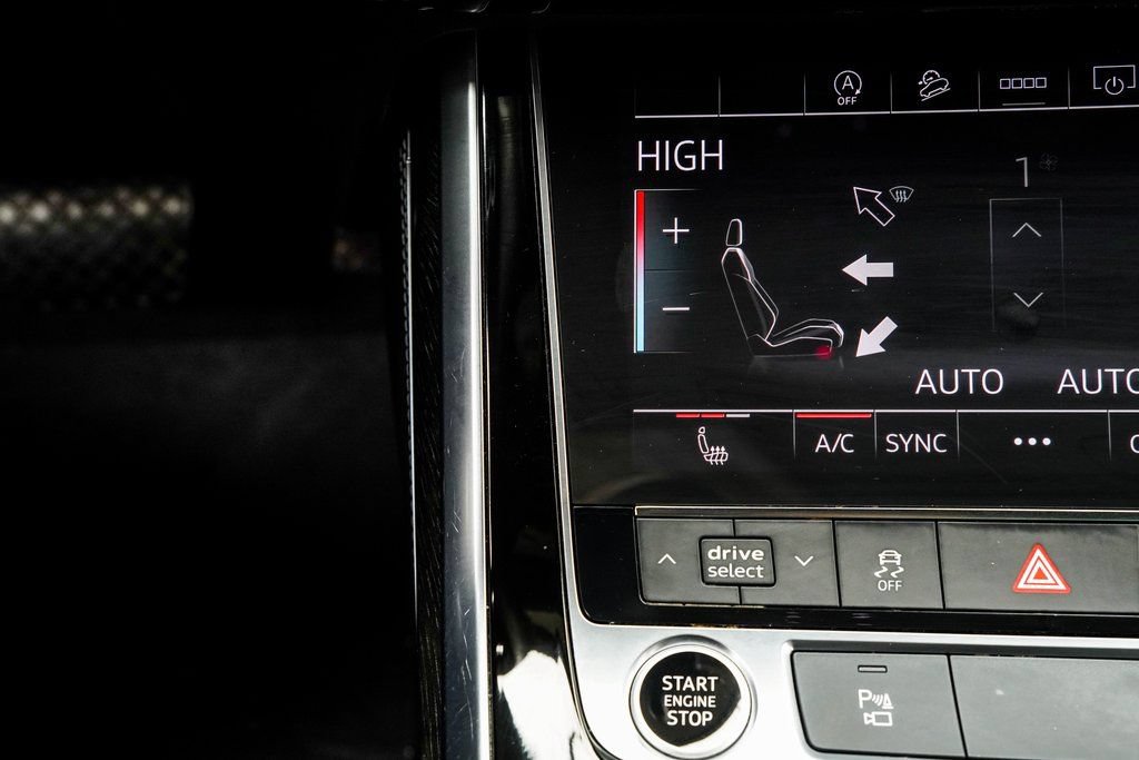 Used 2025 Audi Q7 3.0T Premium Plus AWD/4WD image 24