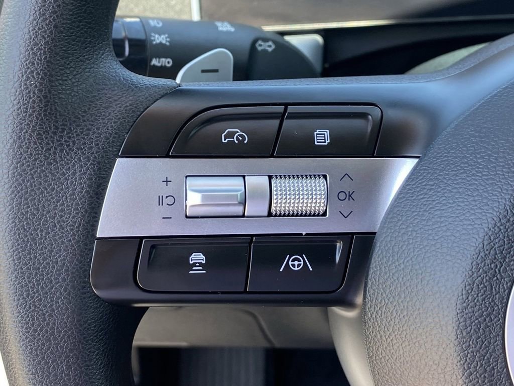 Used 2025 Hyundai Sonata SEL FWD image 26