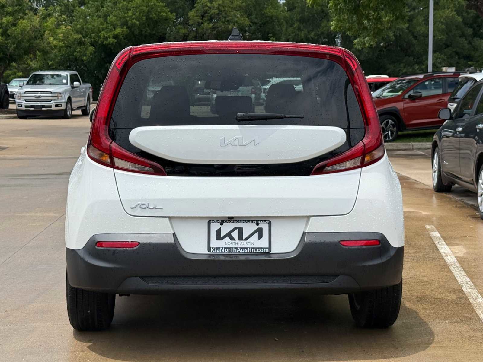 Used 2022 Kia Soul S FWD image 12