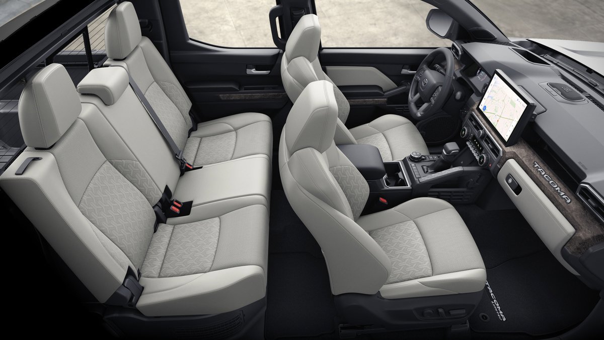 New 2025 Toyota Tacoma Limited AWD/4WD image 23