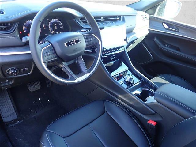 New 2026 Jeep Grand Cherokee Limited image 12