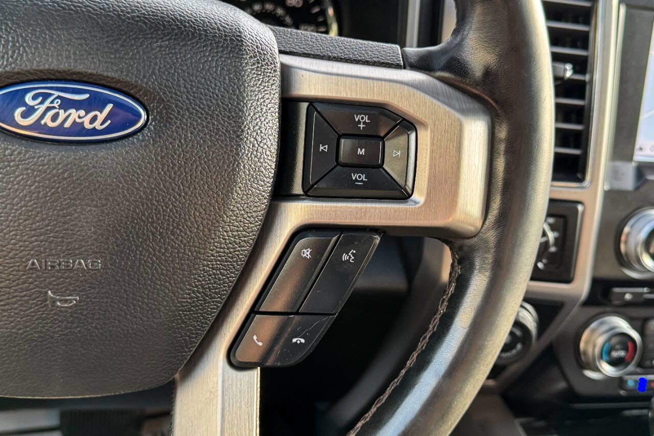 Used 2018 Ford F150 Platinum w/ Equipment Group 701A Luxury image 35