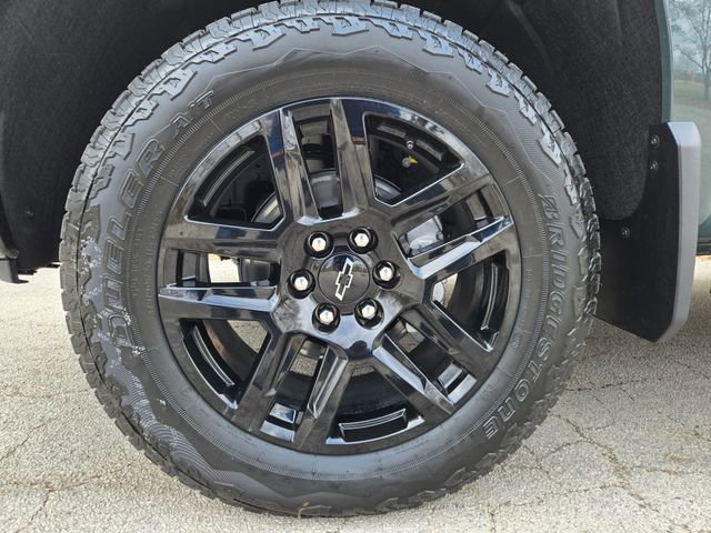 New 2026 Chevrolet Silverado 1500 LT Trail Boss w/ Dark Appearance Package image 10