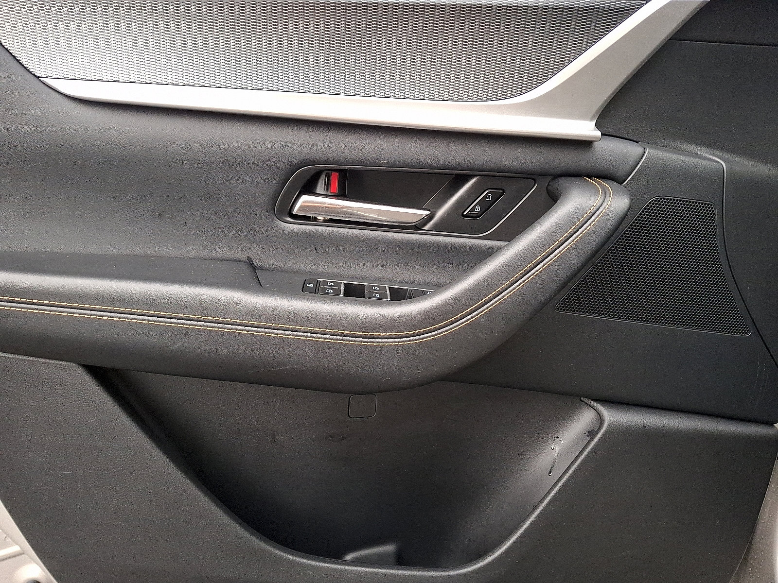 Certified 2024 MAZDA CX-90 Plug-In Hybrid w/ Premium Pkg image 14